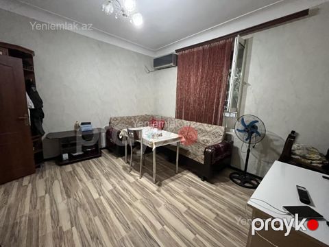 Satılır 2 otaqlı Bina evi menzil (Köhnə tikili), 50 m², 4-cü məhəllə — Sumqayıt