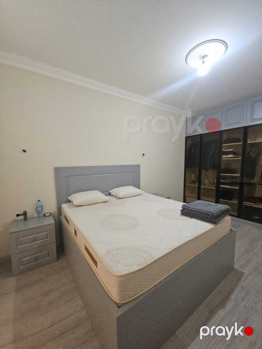 Satılır 3 otaqlı həyət evi/bağ evi 220 m² — Ev, villa, Bakı (10)