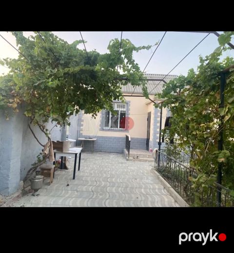 85 kv. m, 3 otaqlı, Kombi, Qaz, İşıq