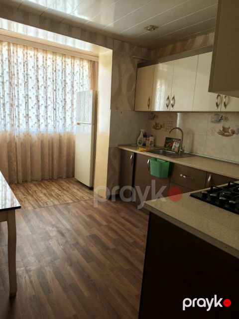 Satılır 3 otaqlı köhnə tikili 85 m² — Bakı