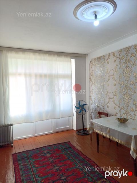 Satılır 2 otaqlı Bina evi menzil (Köhnə tikili), 56 m², 9-cu mikrorayon — Sumqayıt