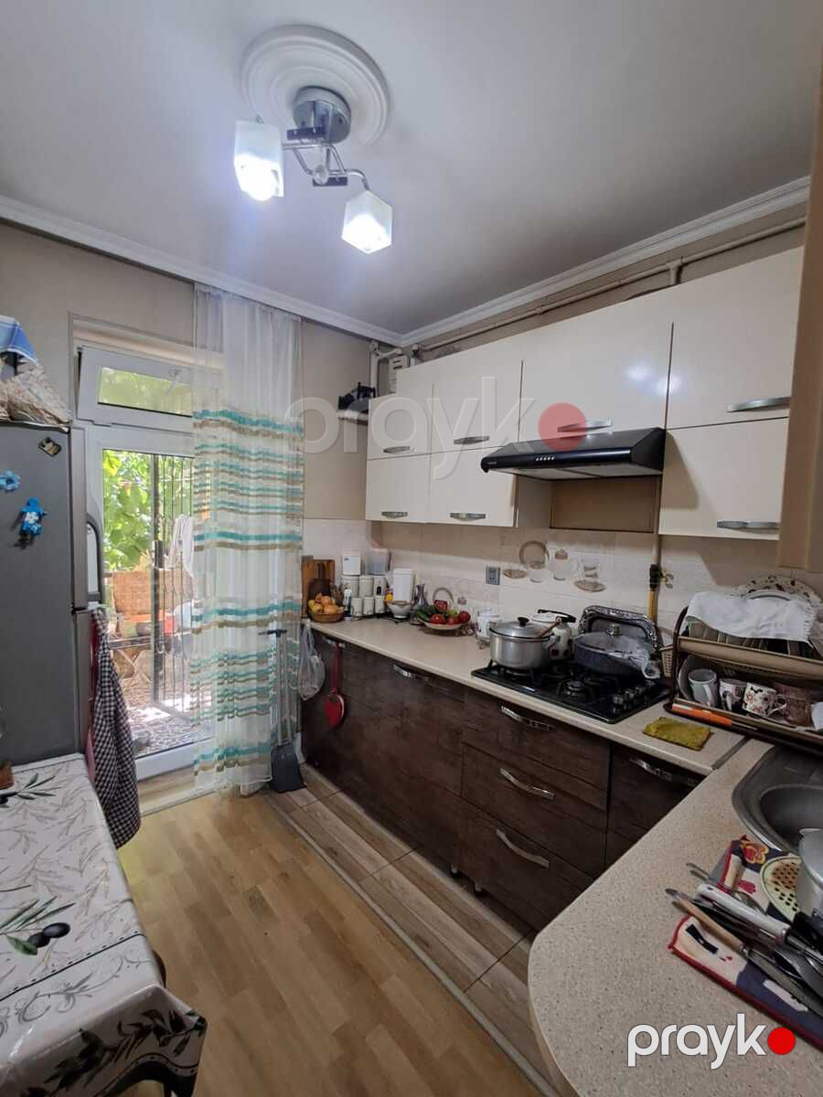 Satılır 4 otaqlı köhnə tikili 100 m² — Mənzil, Bakı (12)