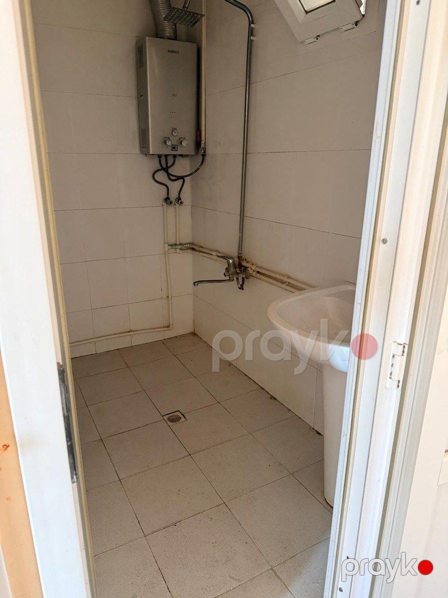Satılır 4 otaqlı köhnə tikili 105 m² — Mənzil, Bakı (7)
