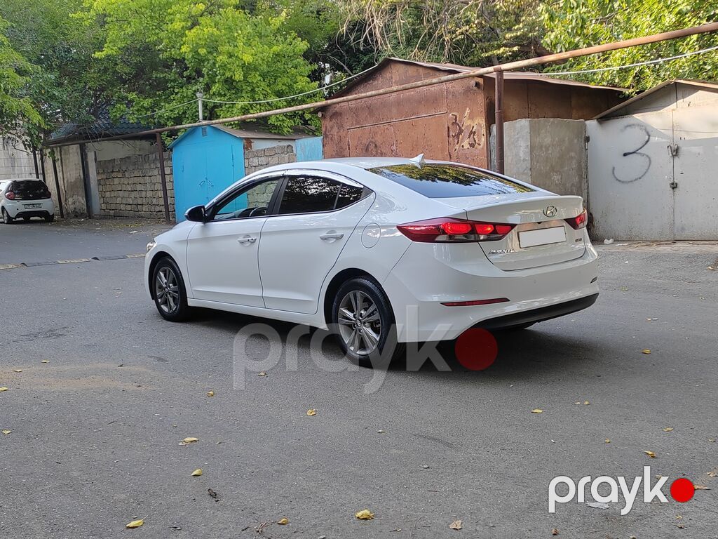 Hyundai Elantra: 1.6 l 2016 il Sedan — Avtomobillər, Xırdalan (4)