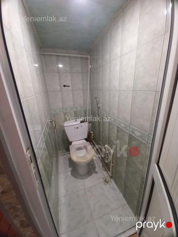 Satılır 2 otaqlı Bina evi menzil (Köhnə tikili), 50 m², 5-ci mikrorayon — Mənzil, Sumqayıt (6)