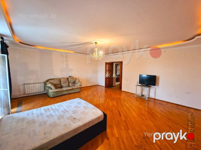 Satılır 4 otaqlı Bina evi menzil (Köhnə tikili), 100 m², Binəqədi rayonu — Mənzil, Bakı (3)
