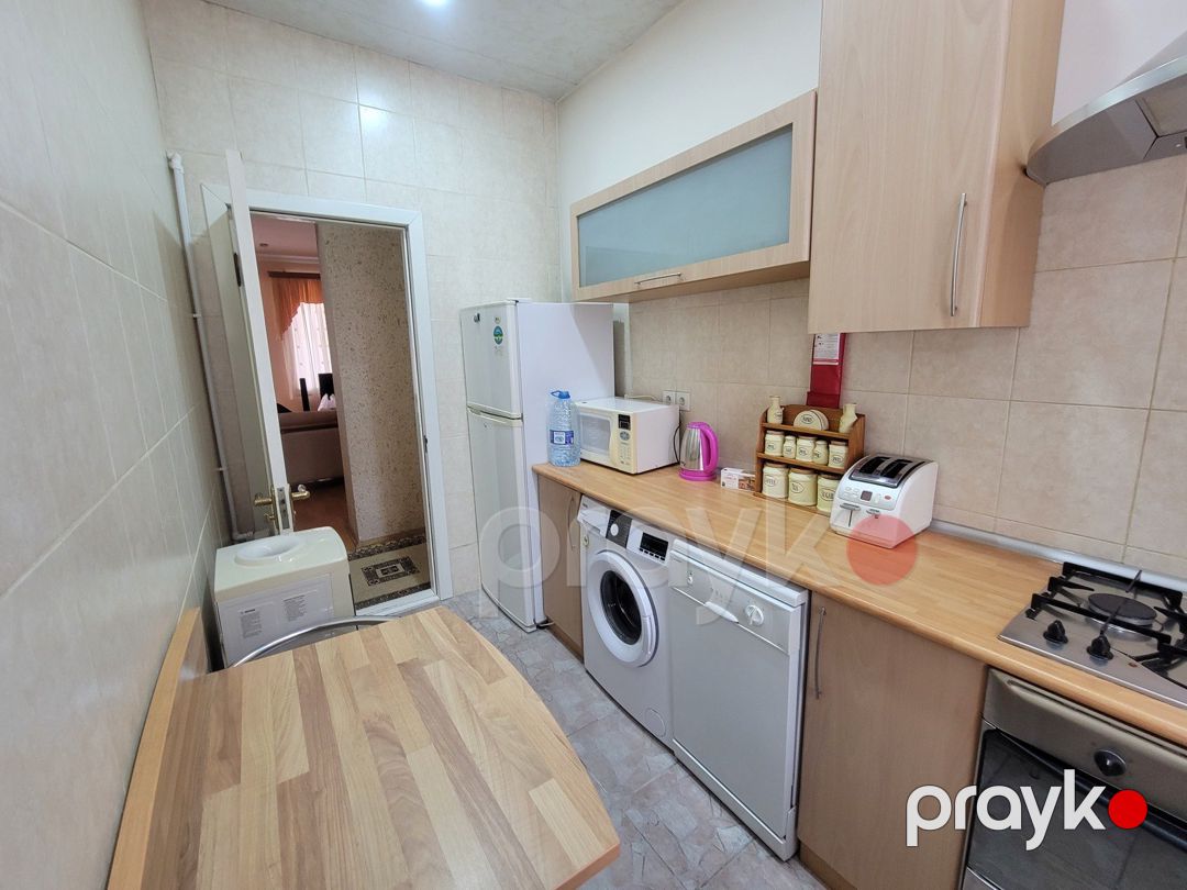 Satılır 2 otaqlı köhnə tikili 60 m² — Mənzil, Bakı (11)