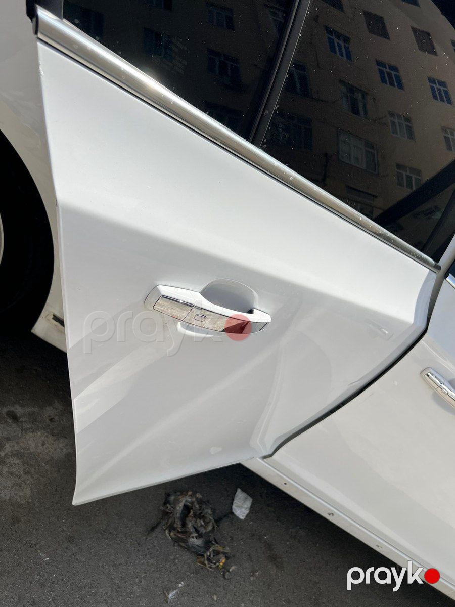Chevrolet Cruze arxa sağ qapısı — Ehtiyat hissələri və aksesuarlar, Bakı (2)