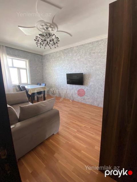 Satılır 2 otaqlı Bina evi menzil (Köhnə tikili), 50 m², Suraxanı rayonu — Bakı