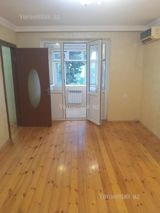 Satılır 1 otaqlı Bina evi menzil (Köhnə tikili), 35 m², 3-cü mikrorayon — Fuad