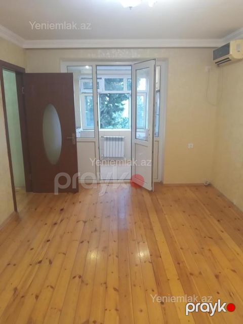 Satılır 1 otaqlı Bina evi menzil (Köhnə tikili), 35 m², 3-cü mikrorayon — Sumqayıt