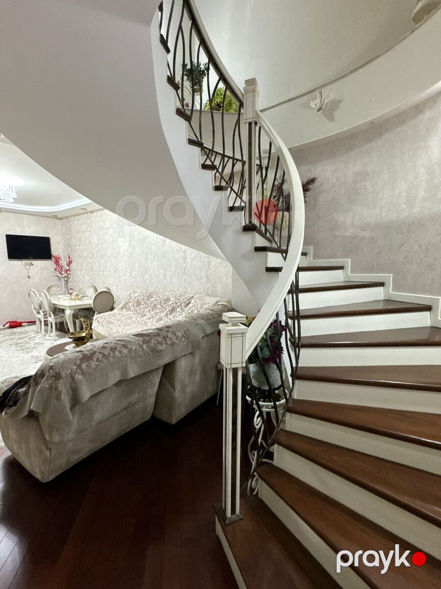 Satılır 6 otaqlı həyət evi/bağ evi 320 m² — Ev, villa, Bakı (12)