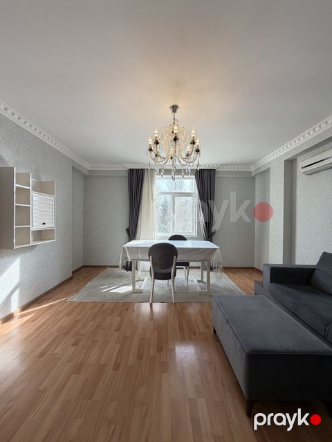 Satılır 3 otaqlı yeni tikili 90 m² — Bakı