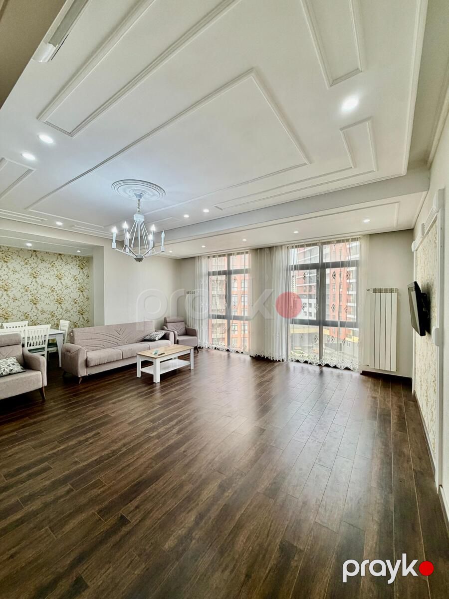 Satılır 3 otaqlı yeni tikili 130 m² — Mənzil, Bakı (2)