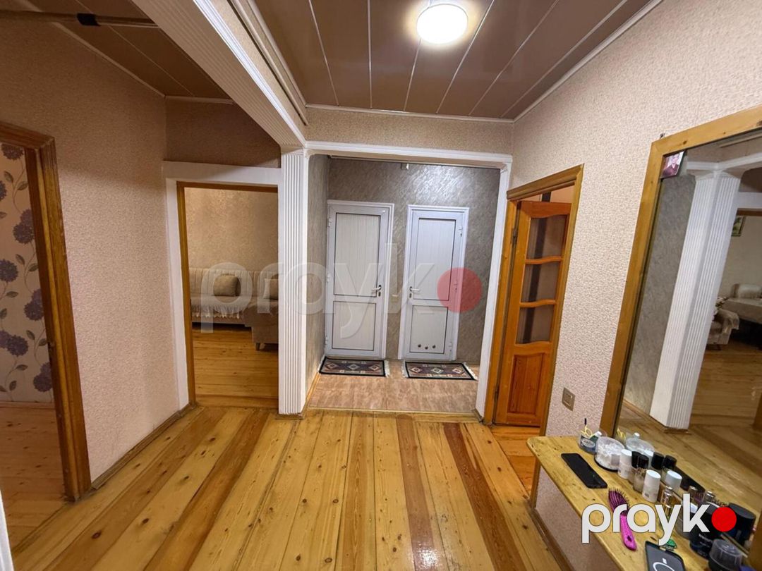 Satılır 3 otaqlı köhnə tikili 67 m² — Mənzil, Bakı (2)