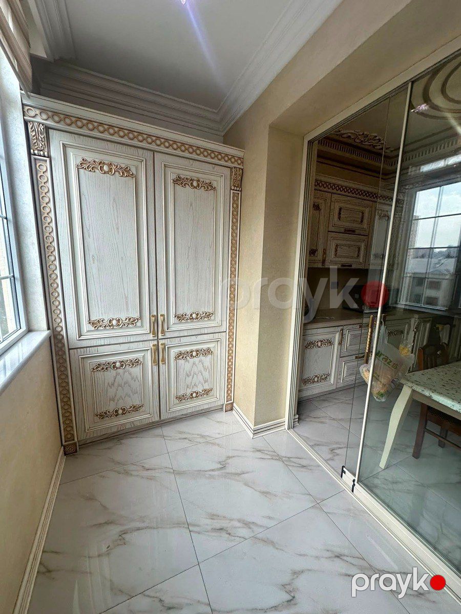 Satılır 4 otaqlı yeni tikili 180 m² — Mənzil, Bakı (12)