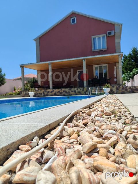 Villa kirayə verilir, Buzovna bağları