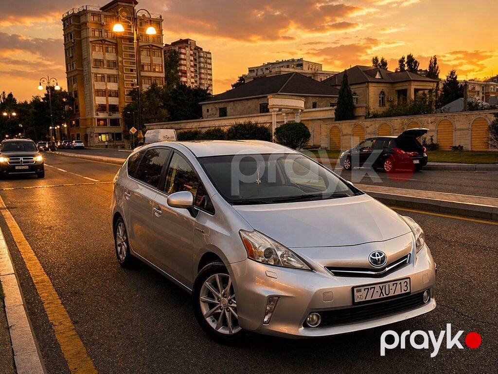Toyota Prius: 1.8 l 2012 il Universal — Avtomobillər, Bakı (10)