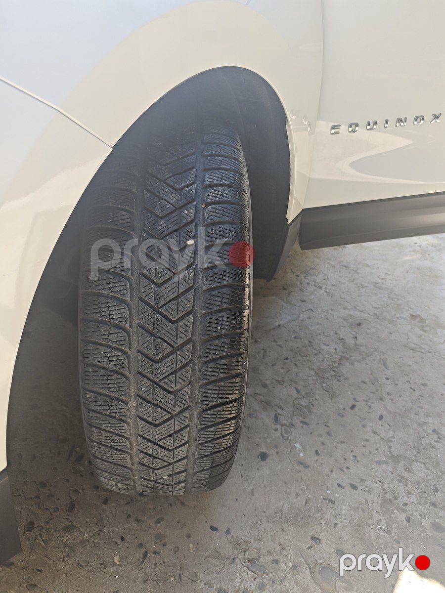 Pirelli təkərləri 235/65 R17 — Ehtiyat hissələri və aksesuarlar, Bakı (4)