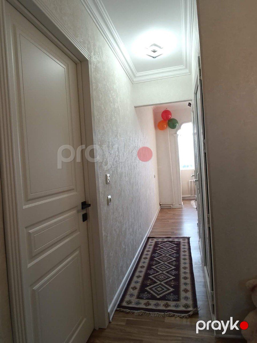 Satılır 2 otaqlı köhnə tikili 70 m² — Mənzil, Bakı (8)