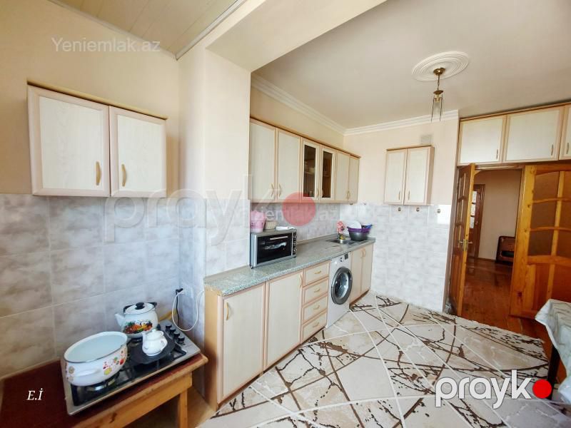 Satılır 3 otaqlı Bina evi menzil (Köhnə tikili), 72 m², 10-cu mikrorayon — Mənzil, Sumqayıt (12)