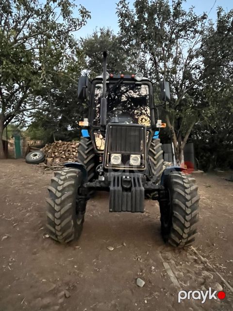 Salam il 2022 moto saat 4200 tekerler 1 hefte evvel vurulub traktor — İsmayıllı