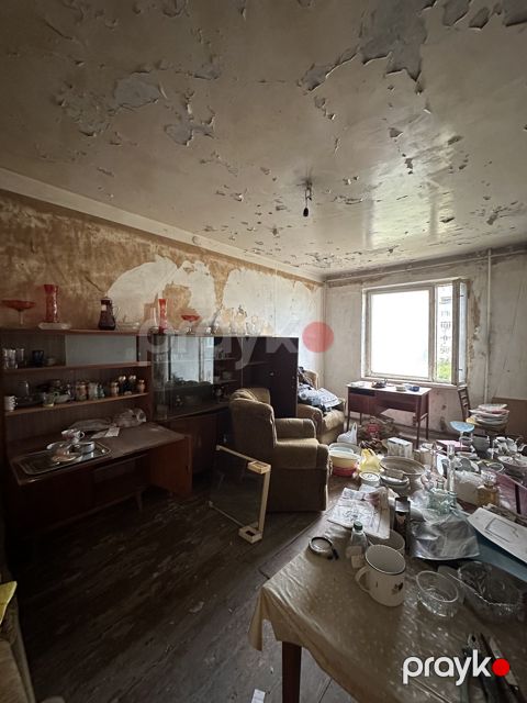 Satılır 2 otaqlı köhnə tikili 65 m²