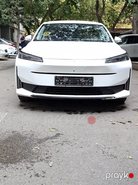 Changan Qiyuan A05, 1.5 L, 18.99 kWh, 2024 il, 40 000 km — Bakı
