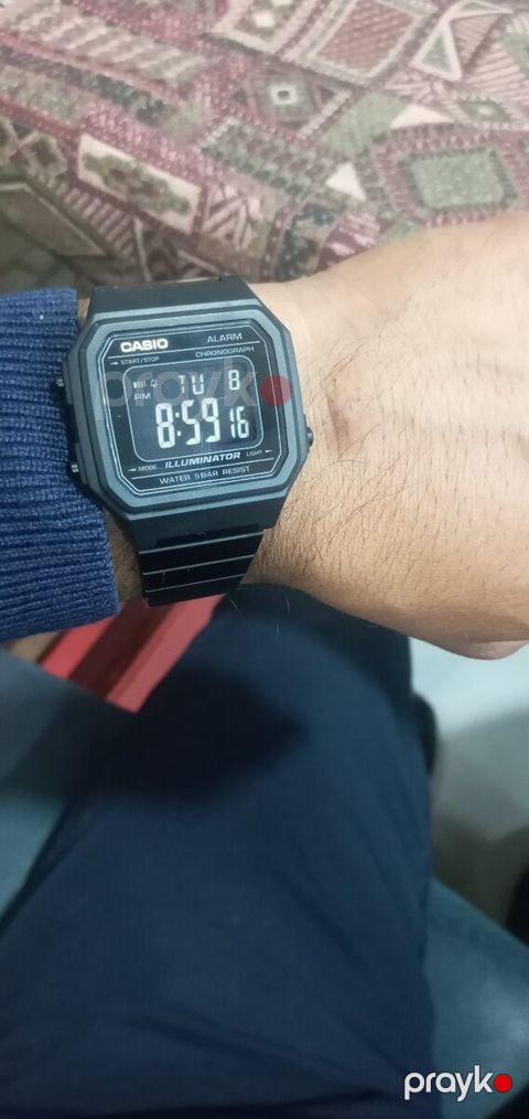Casio qol saatı — Bakı