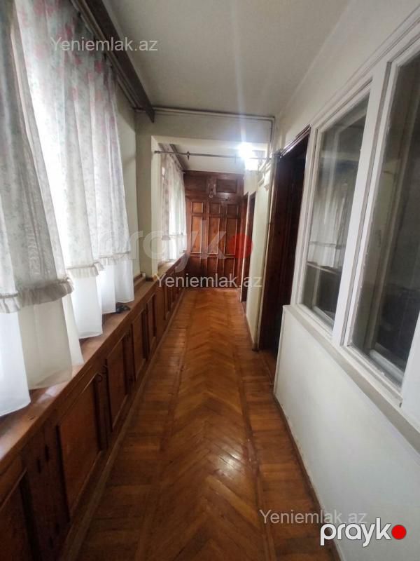 Satılır 4 otaqlı Bina evi menzil (Köhnə tikili), 120 m², Nərimanov rayonu — Mənzil, Bakı (8)