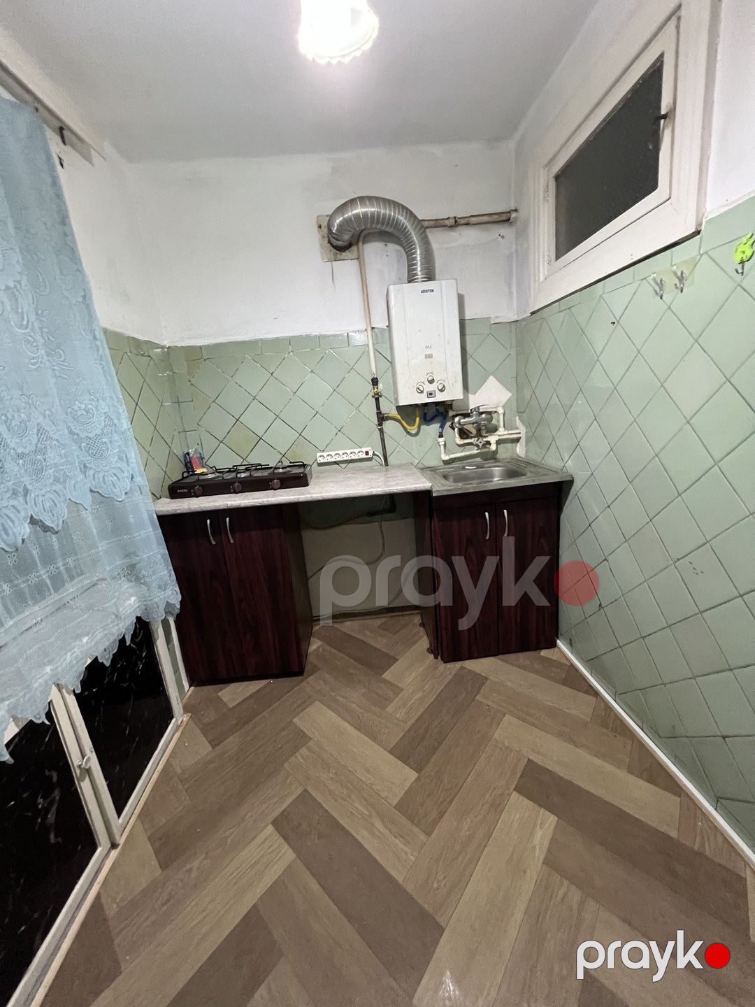 İcarəyə verilir 2 otaqlı köhnə tikili 65 m² — Mənzil, Bakı (9)