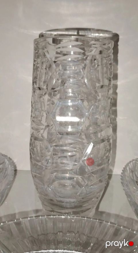 Büllur güldan — Bakı