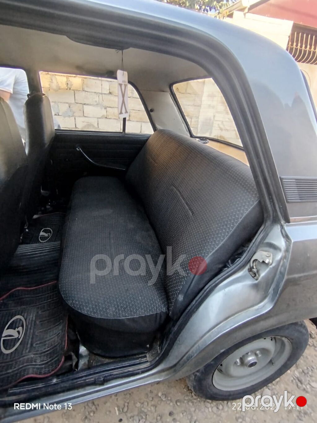 VAZ (Lada) 2107 sedan - Kuzov: 4 qapılı sedan, boz rəng - Nömrə — Avtomobillər, Bakı (6)