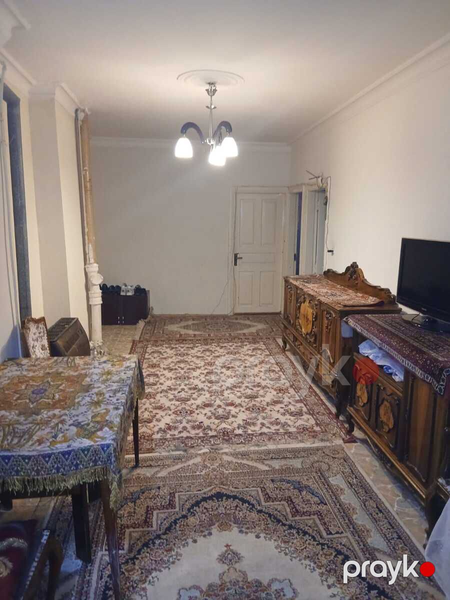 Satılır 4 otaqlı köhnə tikili 100 m² — Mənzil, Bakı (3)