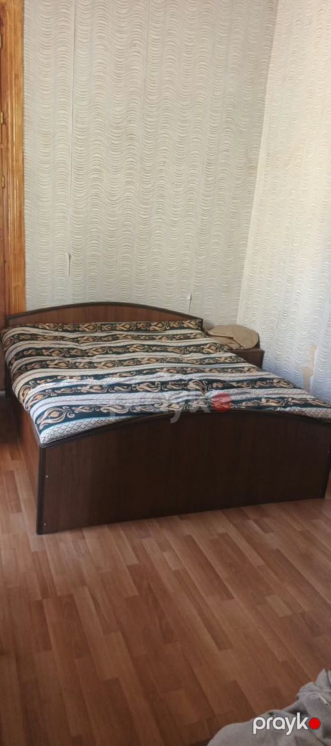 Taxt yaxşı vəziyyətdədir satılır 50 azn — Bakı