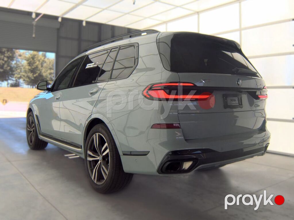BMW X7, 3.0 L, 2026 il, 46 671 km — Avtomobillər (3)