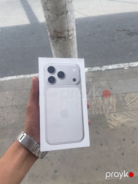Apple iPhone 17 Pro Silver 256GB/12GB — Bakı
