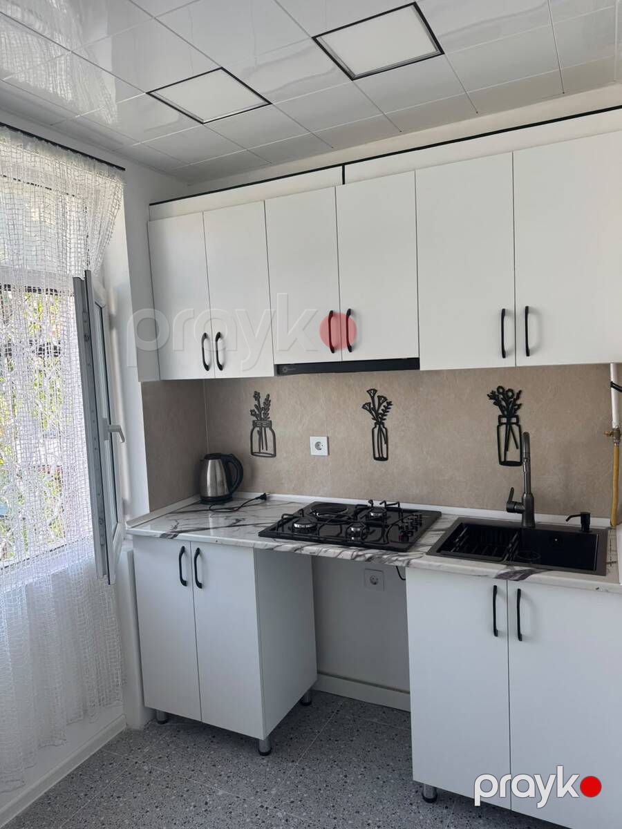 Satılır 2 otaqlı köhnə tikili 45 m² — Mənzil, Bakı (6)