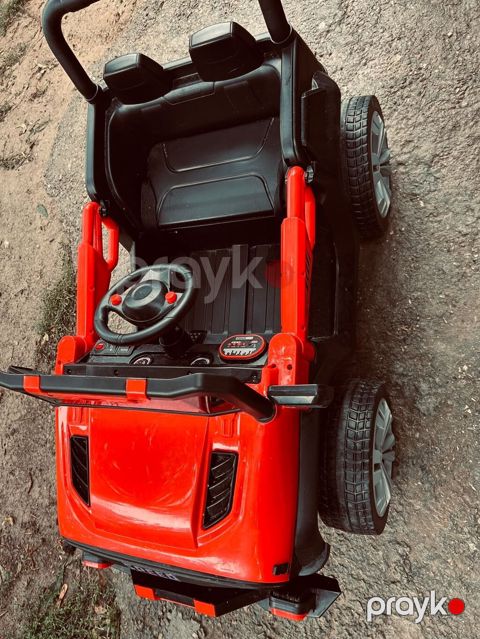 Uşaq üçün elektrikli off-road tipli maşın – “Speed 4x4” dizaynı — Bakı