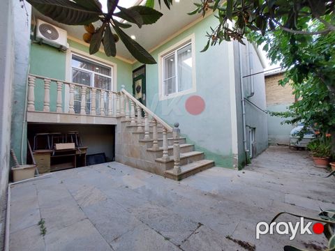 Satılır 3 otaqlı həyət evi/bağ evi 100 m² — Bakı