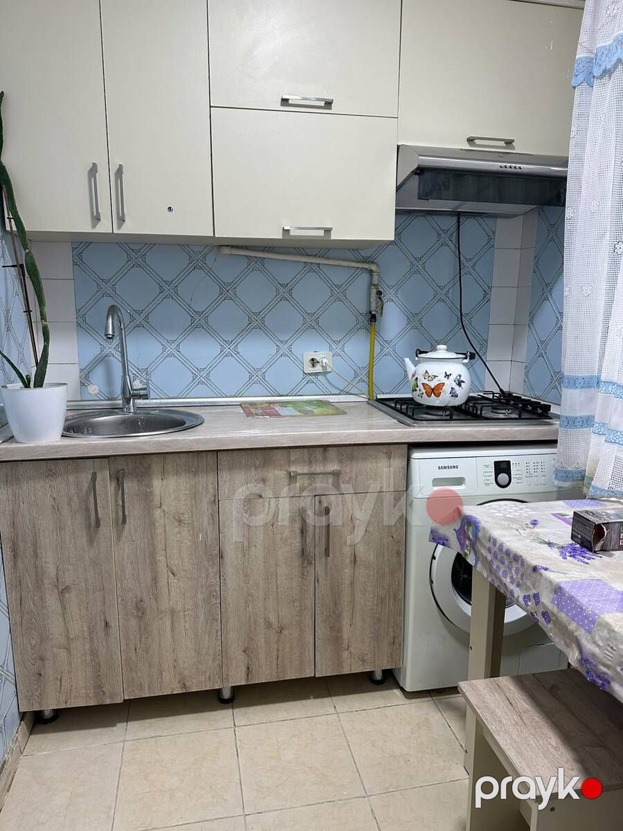 İcarəyə verilir 2 otaqlı köhnə tikili 45 m² — Mənzil, Bakı (7)