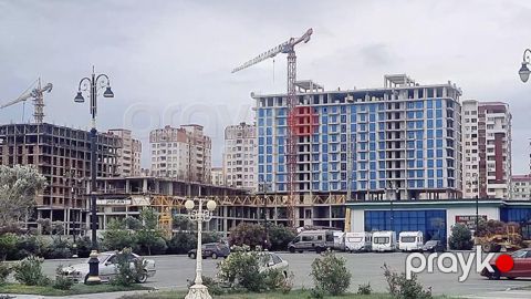 Satılır 4 otaqlı yeni tikili 199.7 m²