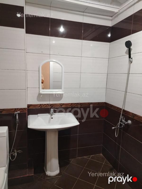 Satılır 2 otaqlı Bina evi menzil (Köhnə tikili), 35 m², Suraxanı rayonu — Mənzil, Bakı (12)