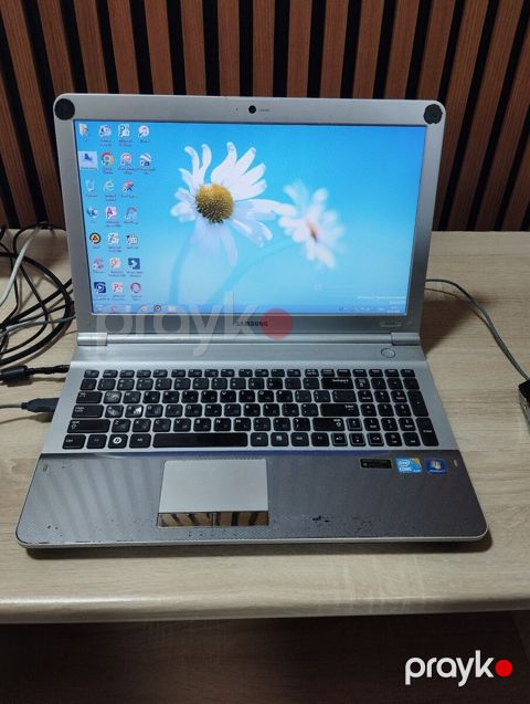 Samsung noutbuk — Bakı