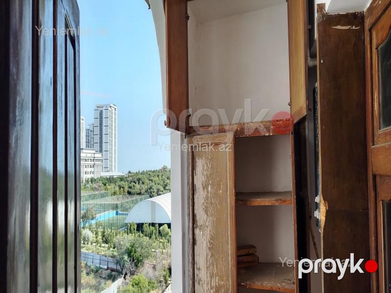 Satılır 2 otaqlı Bina evi menzil (Köhnə tikili), 65 m², Xətai rayonu — Mənzil, Bakı (7)