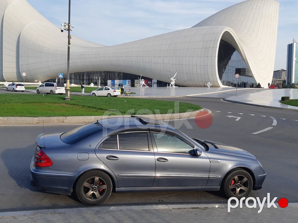 Mercedes-Benz E 320: 3.2 l 2003 il Sedan — Avtomobillər, Bakı (7)