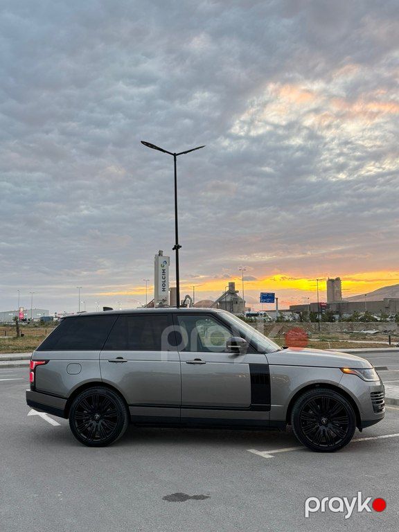Land Rover Range Rover, 3.0 L, 2018 il, 178 227 km — Avtomobillər, Bakı (4)