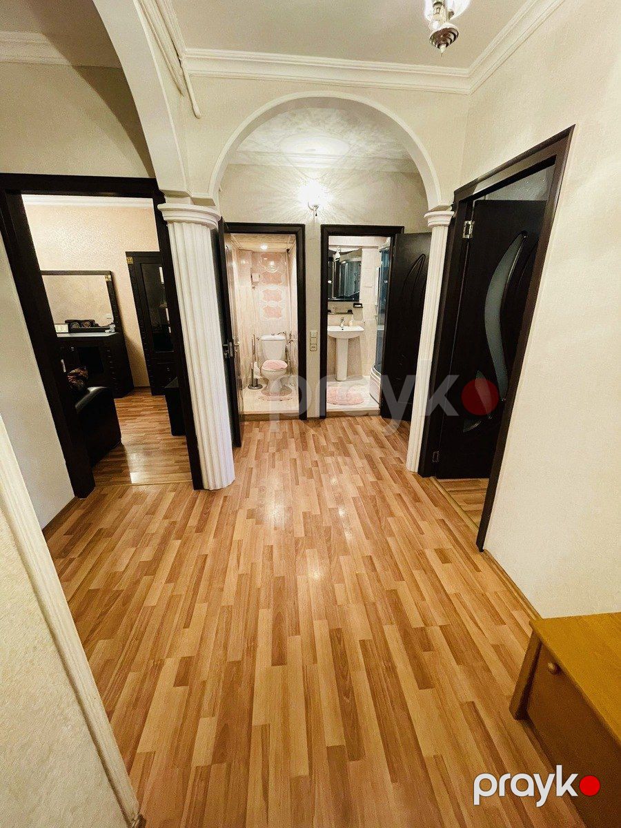 Satılır 3 otaqlı köhnə tikili 90 m² — Mənzil, Bakı (8)
