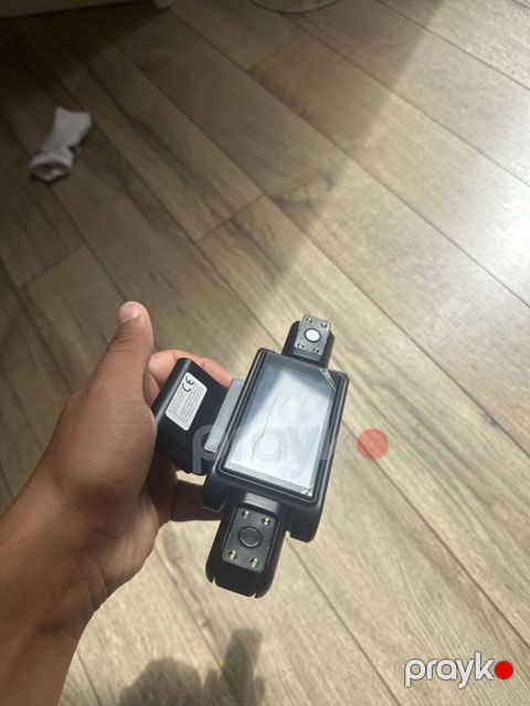 Avtomobil üçün 4 kameralı DVR (dash cam) - Ön kamera: WDR Full HD — Saray