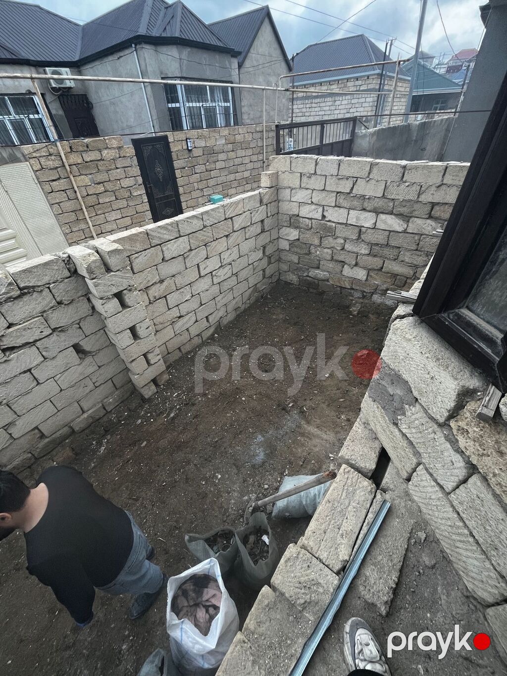 3 otaqlı, 76 kv. m, Təmirsiz — Ev, villa, Masazır (9)